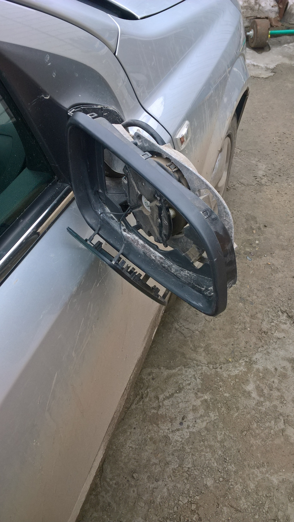 Зеркало заднего вида — Opel Astra H GTC, 1,6 л, 2008 года | своими ...