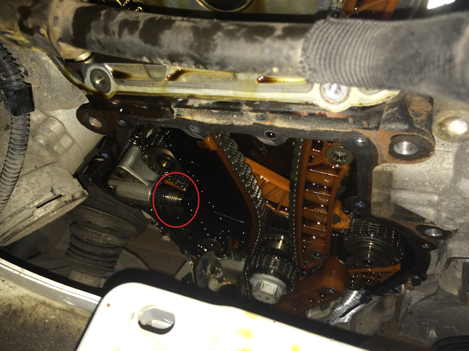 старый натяжитель — Volkswagen Tiguan (1G)