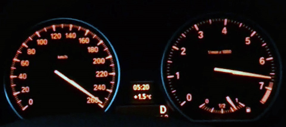 X6 разгон. Спидометр 200 км/ч BMW. Спидометр БМВ е90 на 200км. Спидометр БМВ 200 км. BMW e60 240 спидометр.