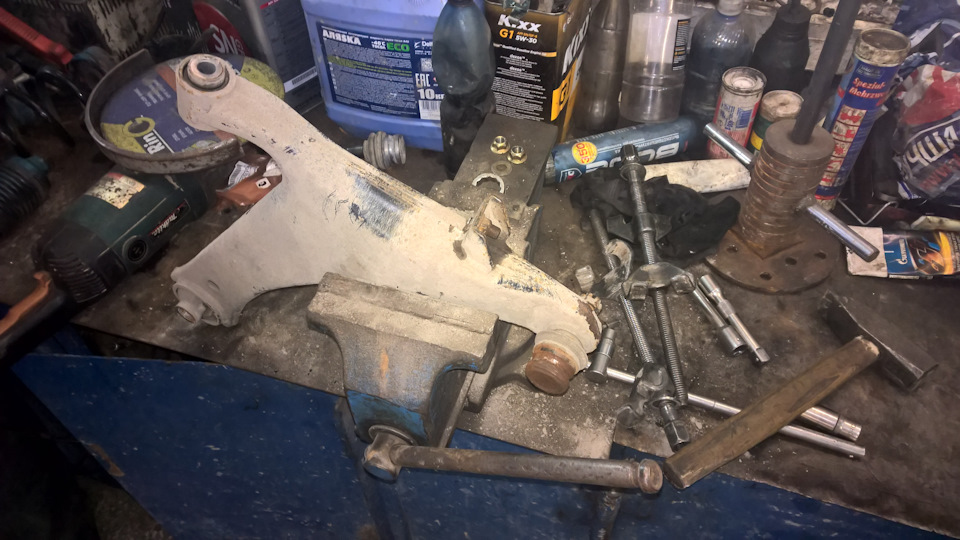 Фото в бортжурнале Subaru Legacy (BL/BP)