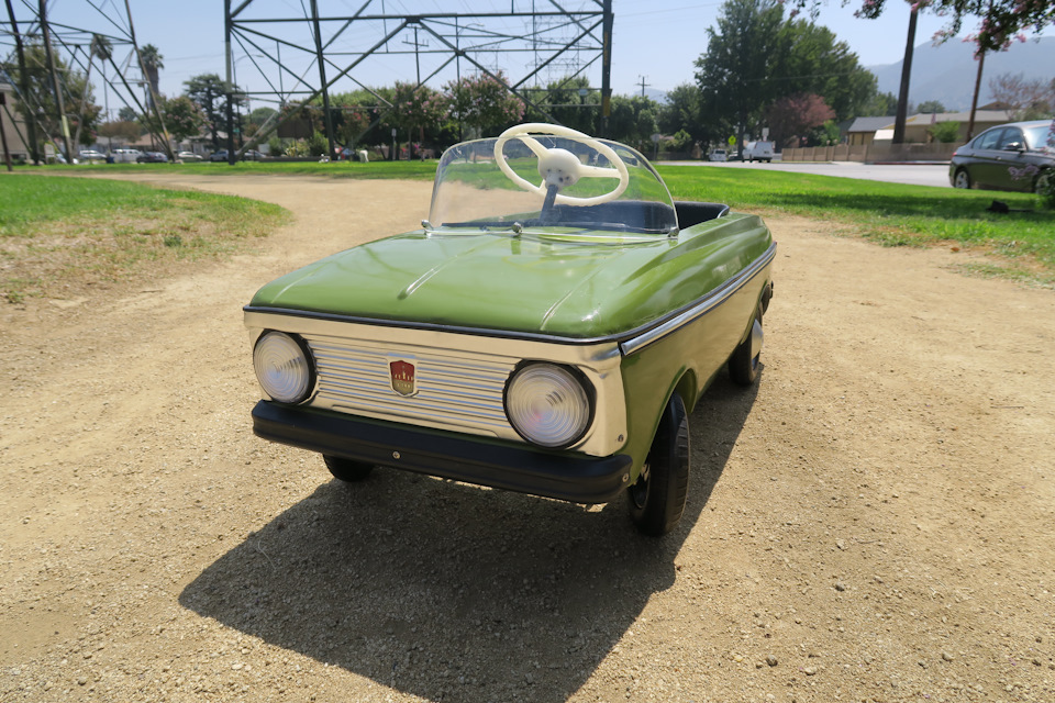 Педальный Москвич АЗЛК 1993 года — Сообщество «Взгляд в Прошлое» на DRIVE2