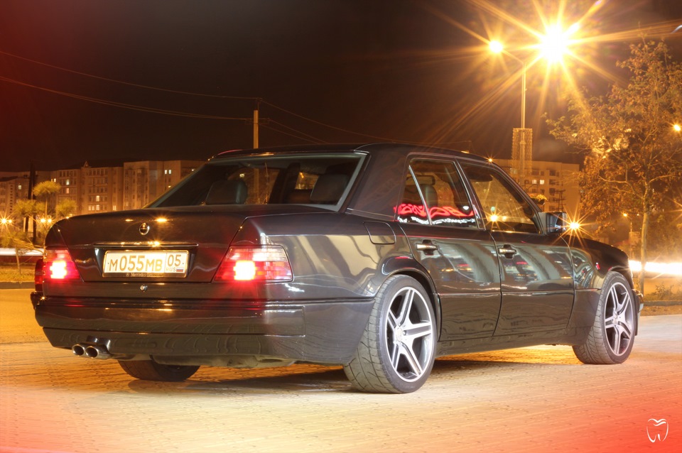 Фото в бортжурнале Mercedes-Benz E-Class (W124)
