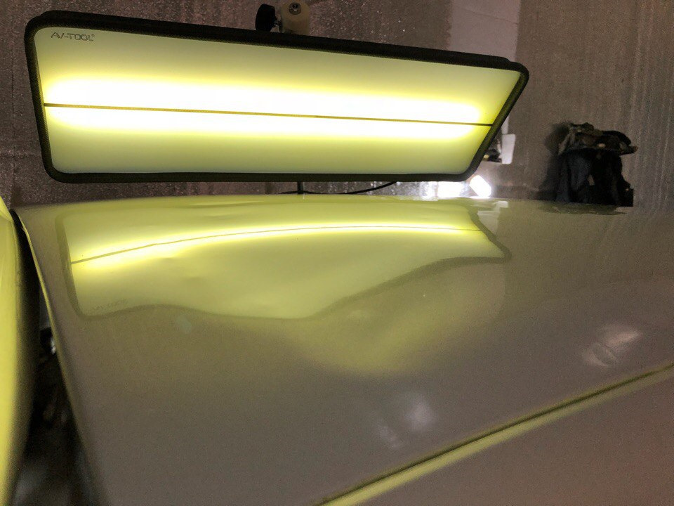 Упал лед с крыши. Беспокрасочное выпрямление вмятины (PDR) — Lada 21124 ...