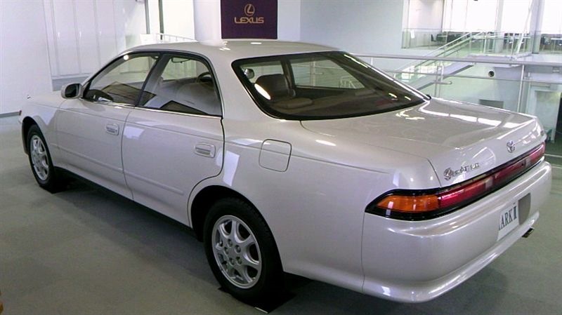 Toyota Mark 2 80 Япония