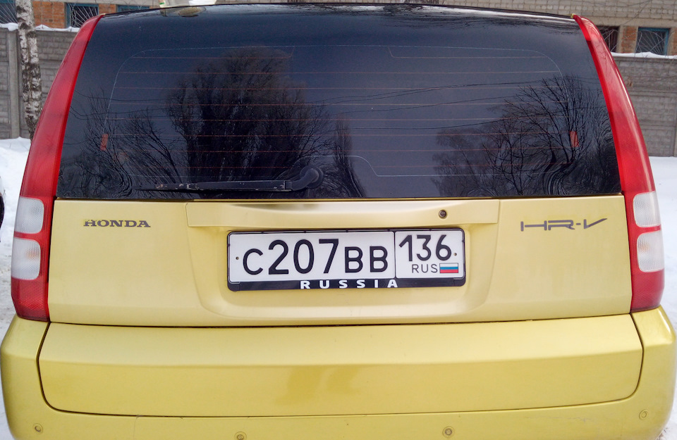 Значок Honda — Honda HR-V (1G), 1,6 л, 1999 года | просто так | DRIVE2