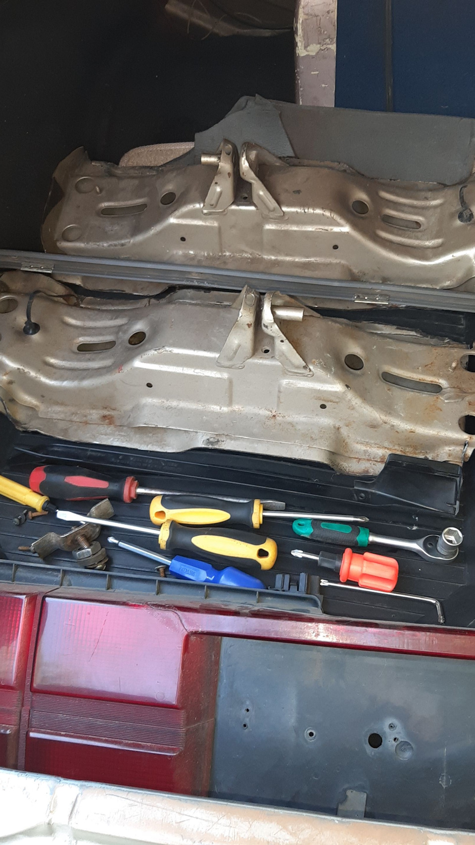 Газель сломалась на пополам - 92 фото