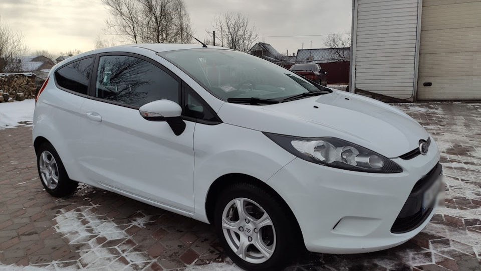Ford Fiesta (Mk VI) 1.4 дизельный 2011 | 1.4 TDCI на DRIVE2