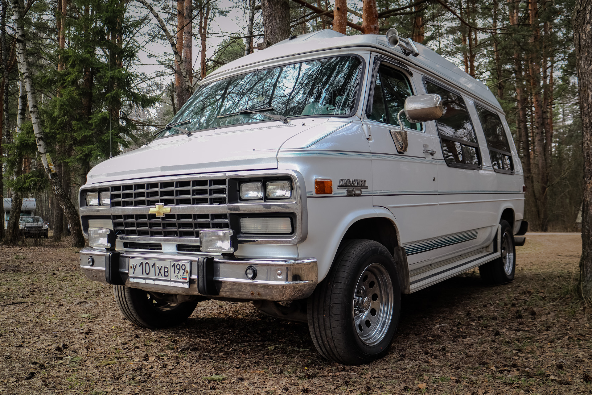 Шевроле фургон. Chevrolet van 2005. Шевроле Шеви вэн. Chevrolet chevy van 3. Chevrolet chevy van 5.0.