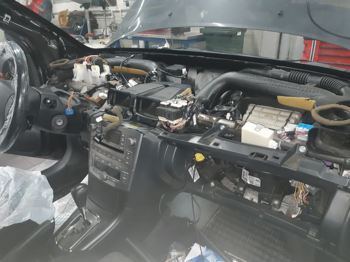 Отзывная компания от дилера Toyota — Toyota Avensis II, 2 л, 2007 года ...