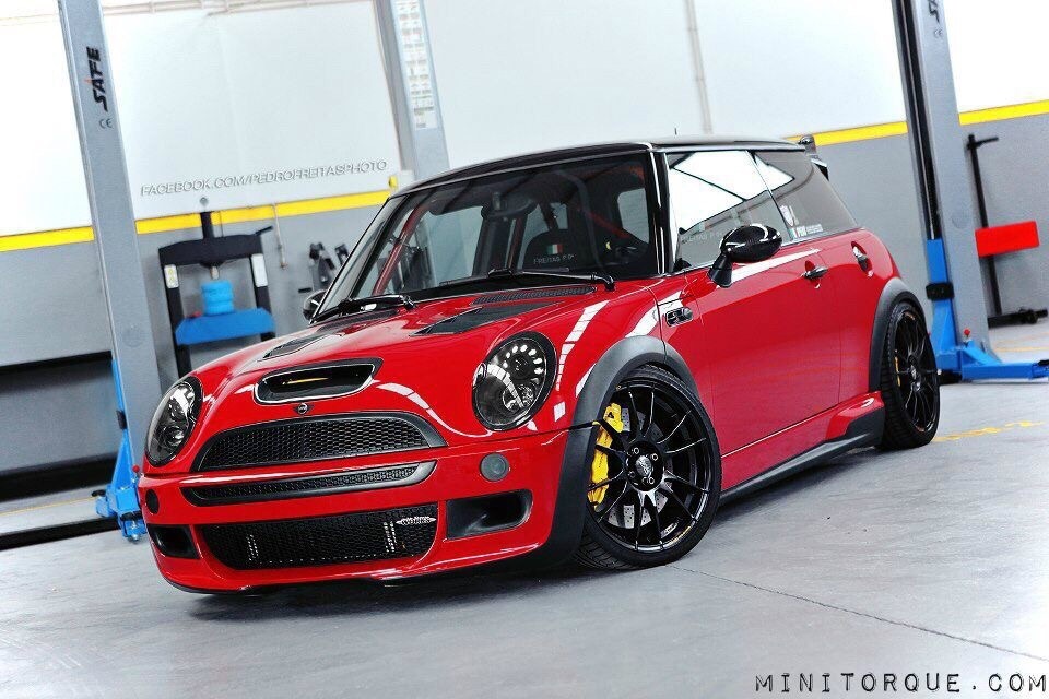 Mini tuning. Mini Cooper s JCW. Mini Cooper r50 JCW. Mini Cooper r53 GP. Мини Купер в обвесе.