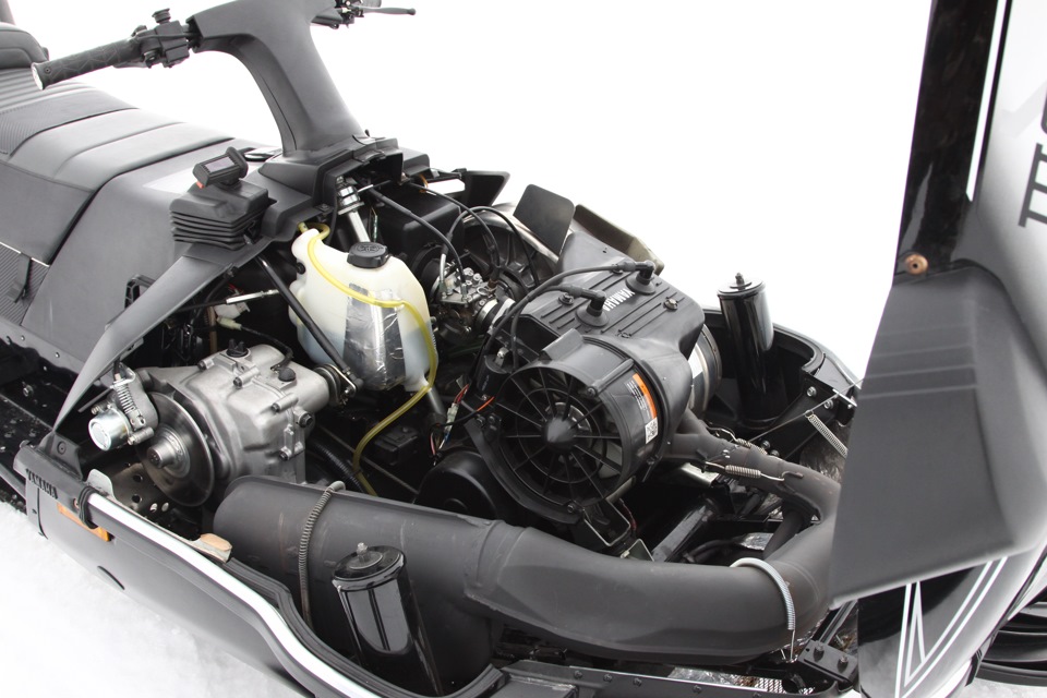 Двигатели снегоходов б. Двигатель Yamaha Viking 540. Двигатель снегохода Ямаха Викинг 540. Двигатель Ямаха Викинг 540 4. Снегоход Викинг 540.