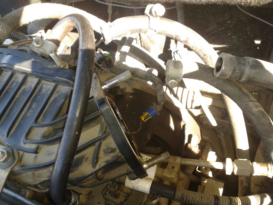 Чистка дроссельного узла. — LADA Калина хэтчбек, 1,6 л., 2008 года ...