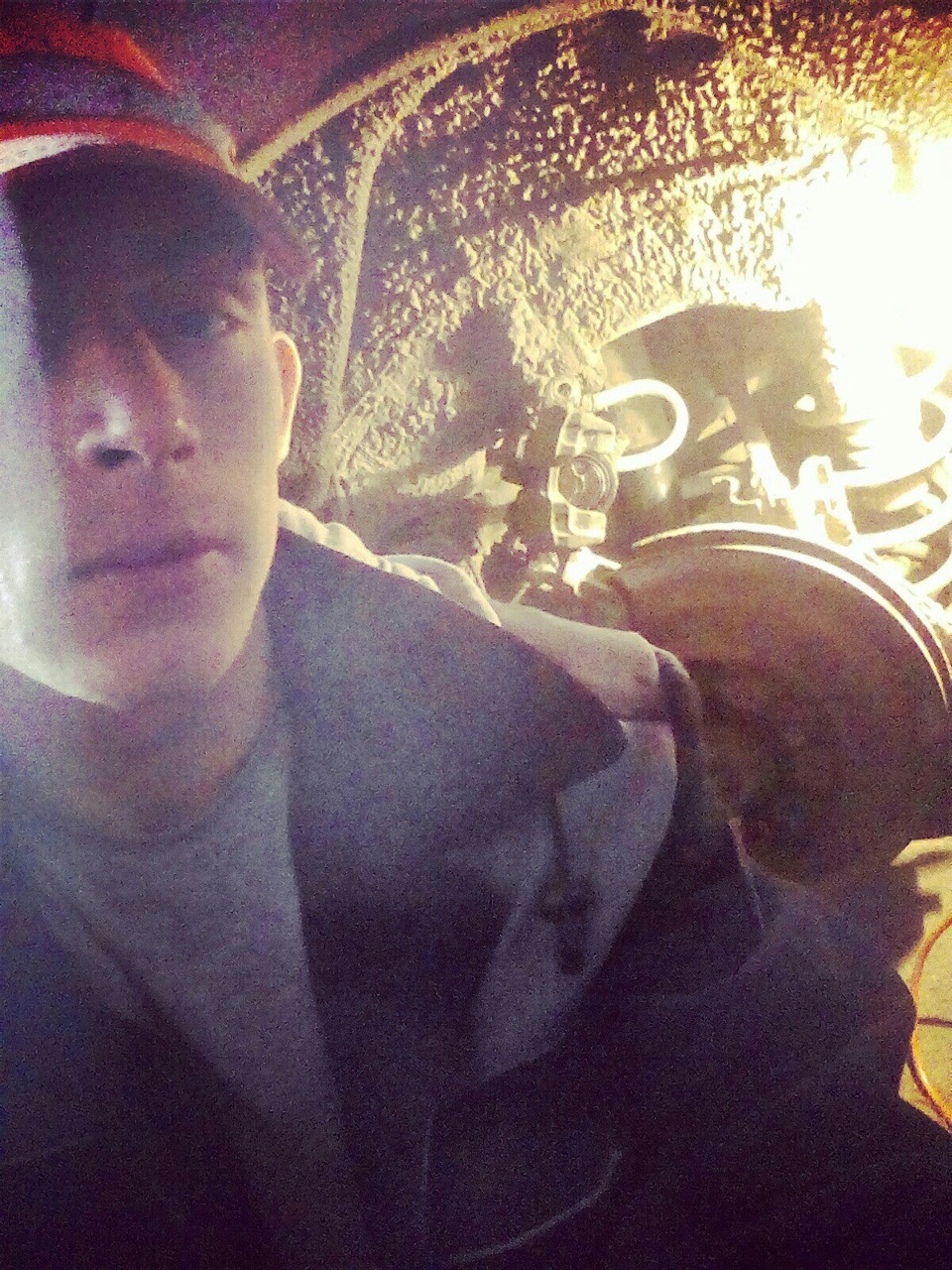 "Вернулся из молчания" или залип термостат и не держит давление ...