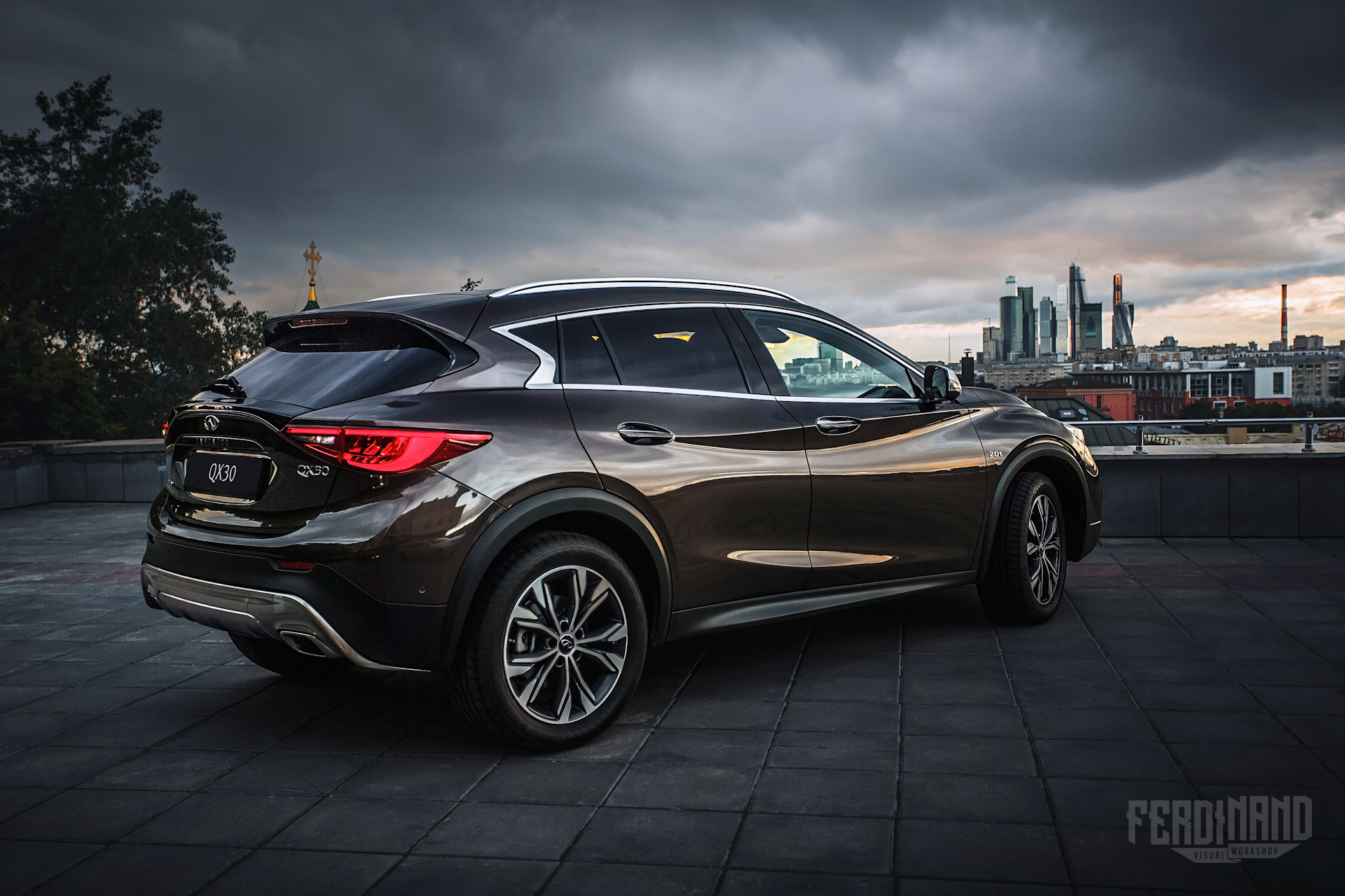 Infiniti qx30