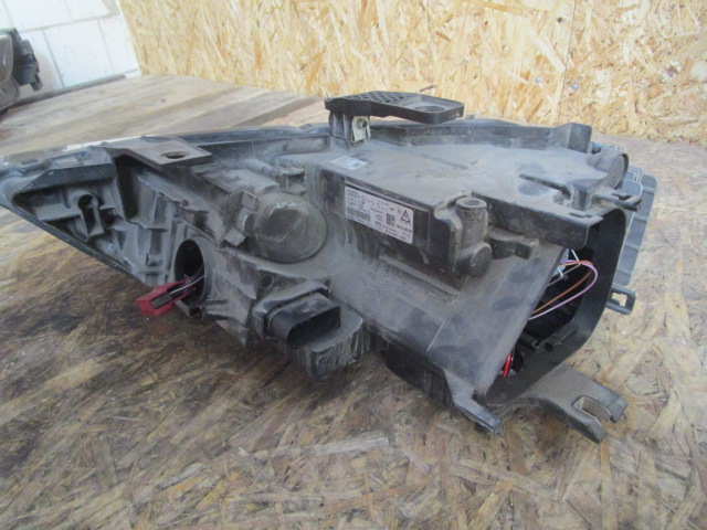 Фара правая Audi Q3 2012- БИКСЕНОН НЕ АДАПТИВНАЯ Оригинальный номер ...