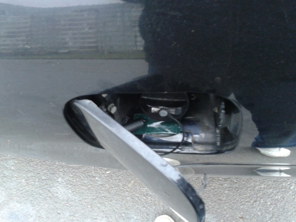 Клипса лючка бензобака — Mitsubishi Lancer IX, 1,6 л, 2007 года ...