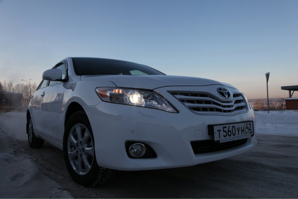     Toyota Camry 24 2010