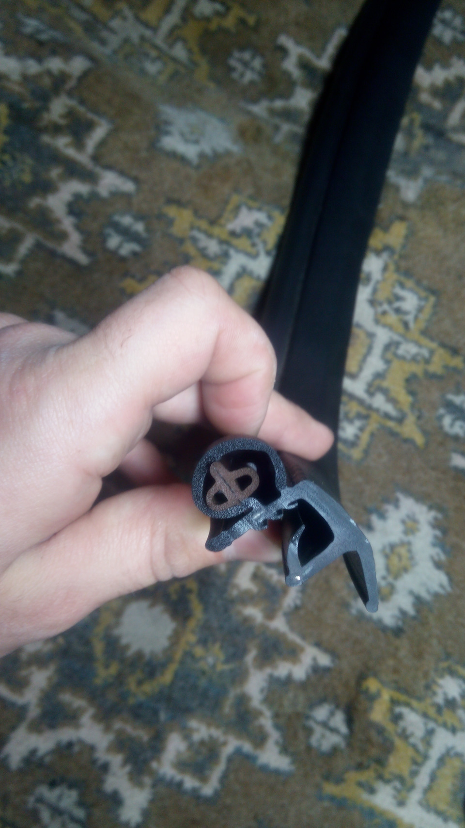 Доработка дверных уплотнителей Фокус 2 — Ford Focus II Hatchback, 1,6 л ...