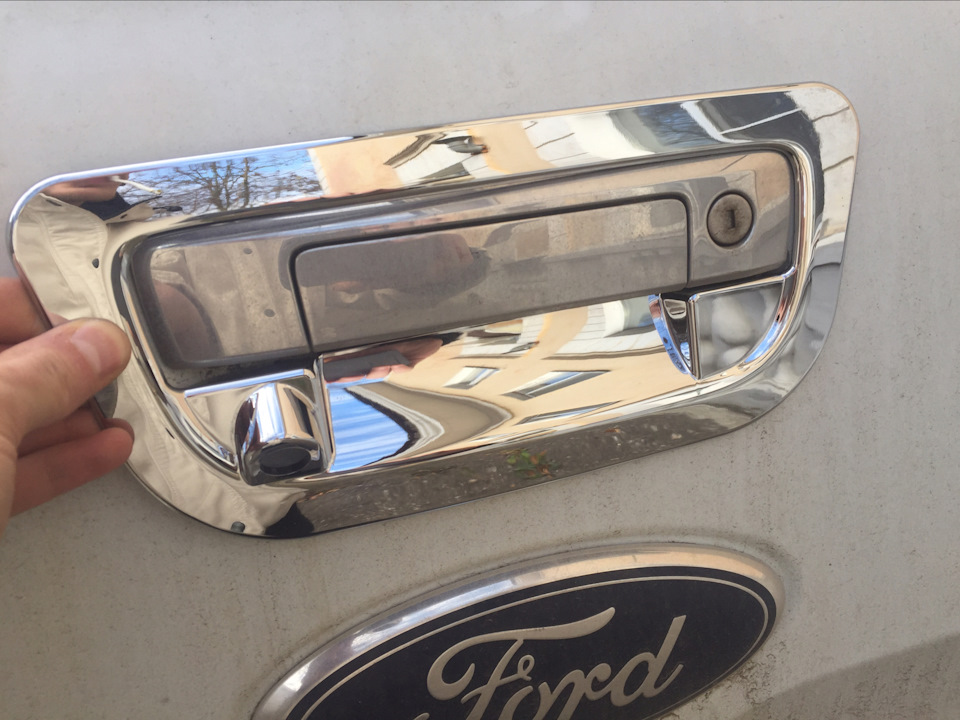 Рамка с камерой заднего вида — Ford Ranger (3G), 2,2 л, 2013 года ...