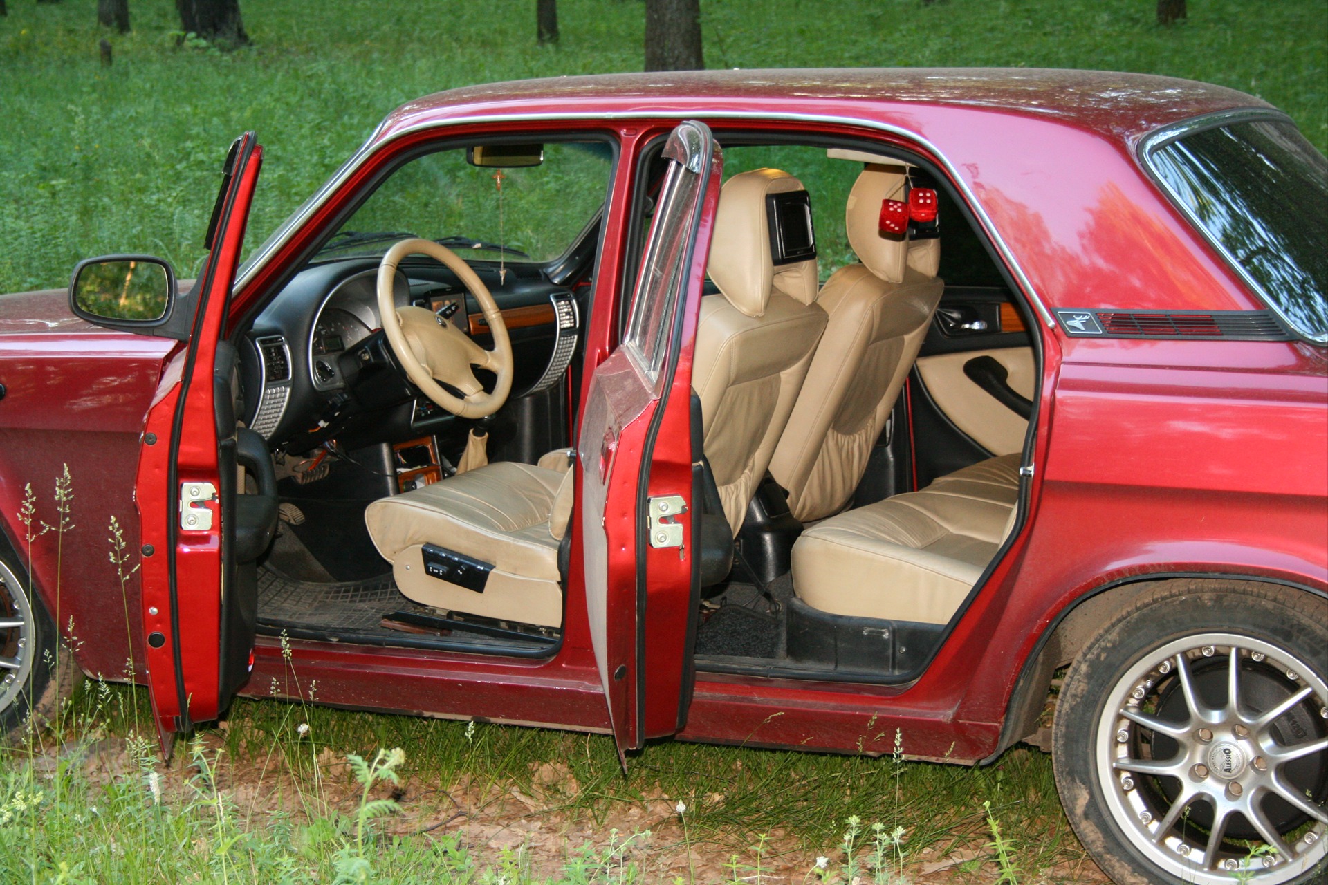 Фото салона — ГАЗ 31105, 2,5 л., 2004 года | фотография | DRIVE2