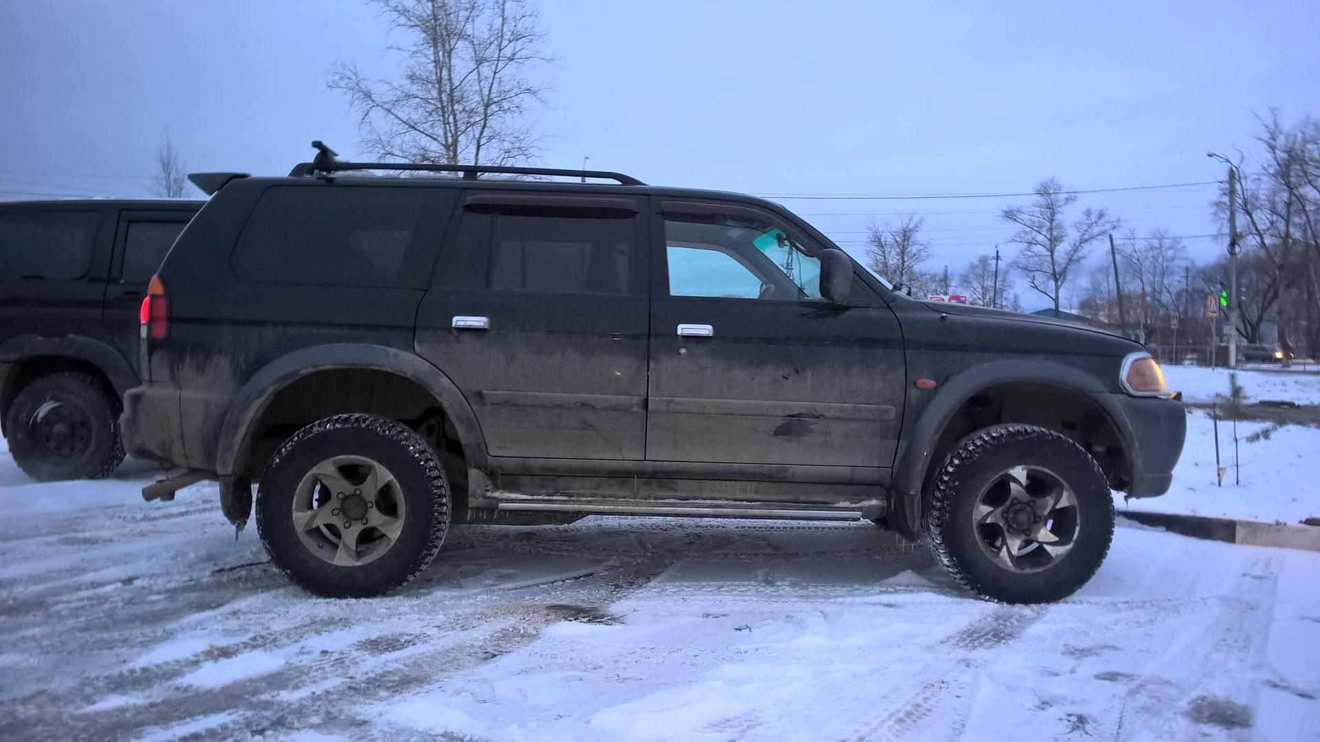 Запчасти паджеро. Mitsubishi Pajero Sport 1 лифт. Боди лифт Mitsubishi Pajero Sport 1. Mitsubishi Pajero Sport 2007 лифт. Боди лифт Паджеро спорт 1.