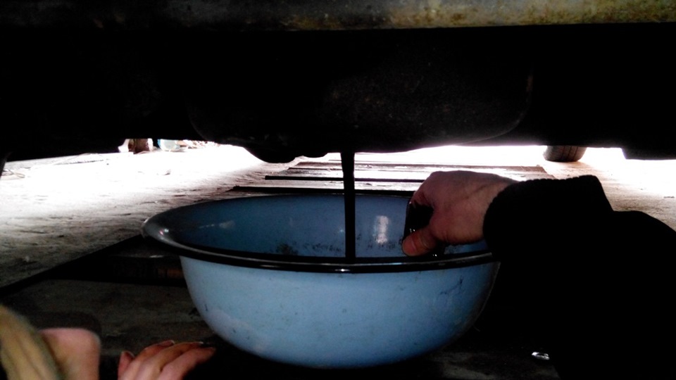 С минералки на полусинтетику — Lada 21063, 1,3 л, 1985 года | плановое ...