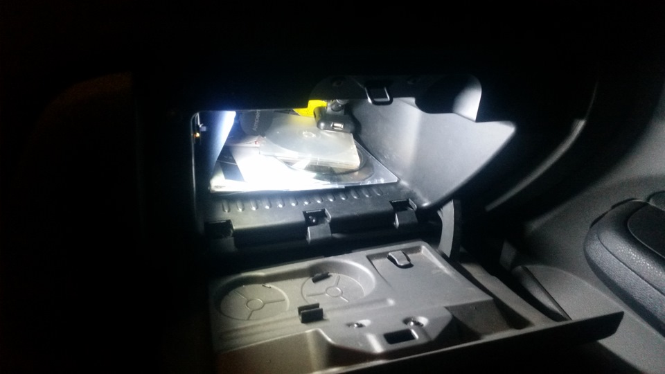 Нормальный свет в "перчаточном ящике" — DRIVE2