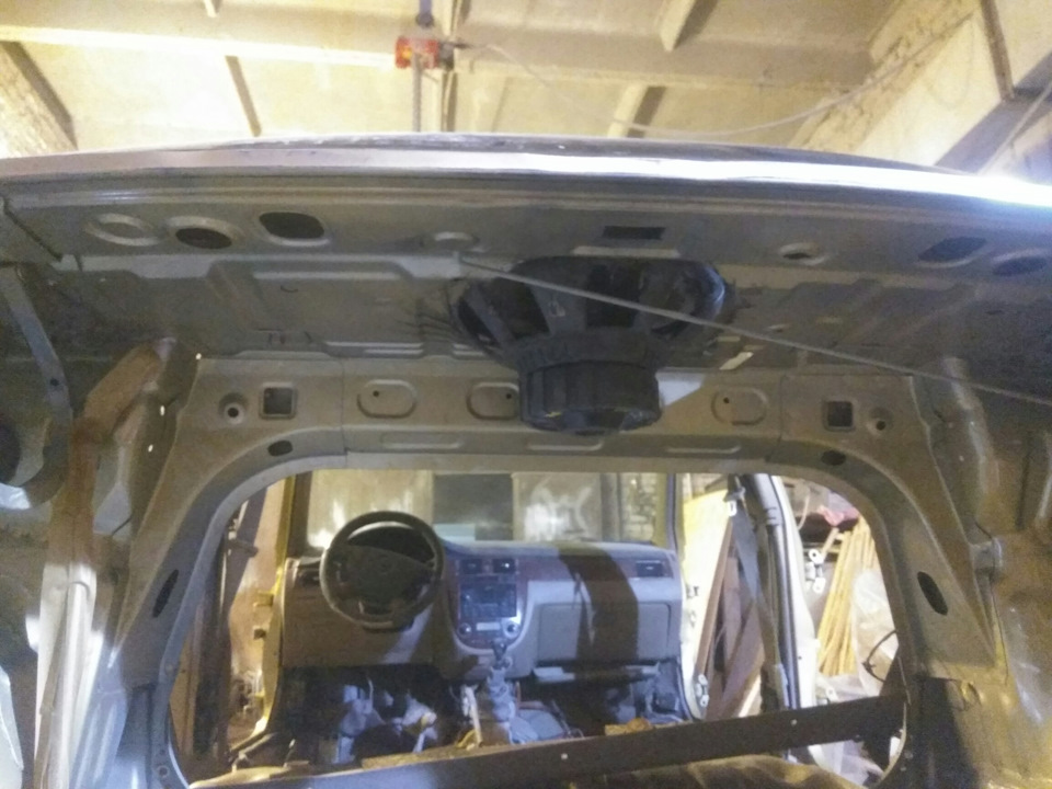 Сабвуфер в заднюю полку — Daewoo Lacetti, 1,6 л, 2003 года | автозвук ...