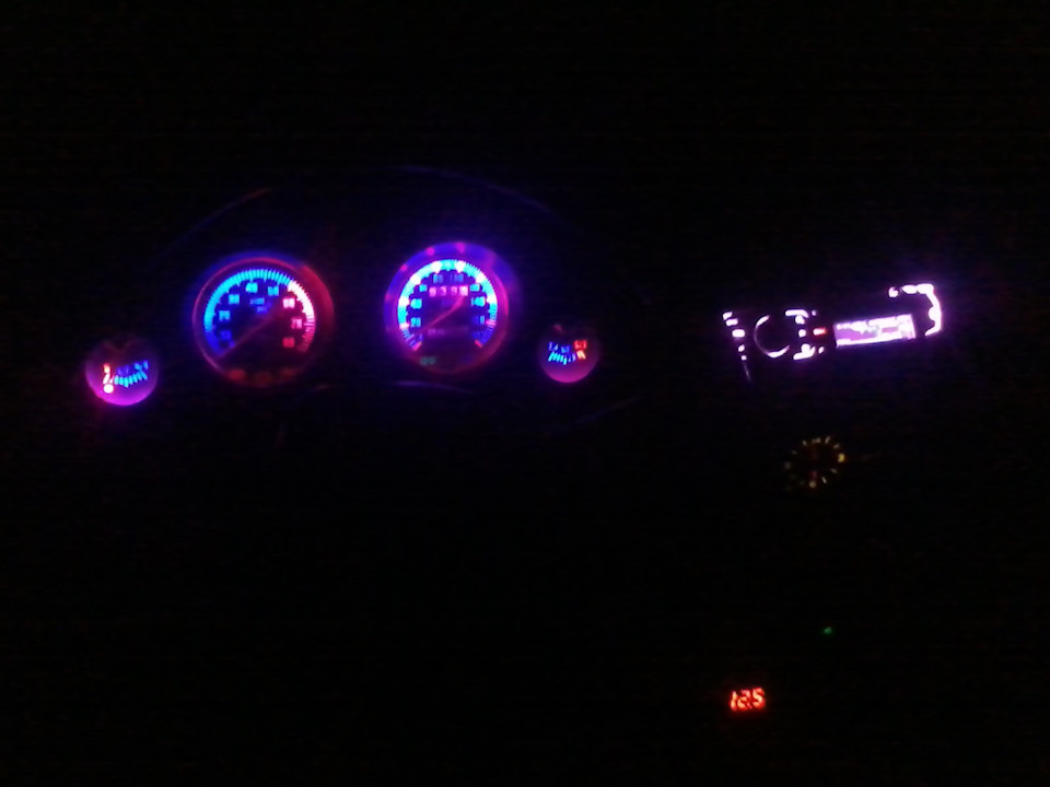 Подсветка приборной панели — Lada 11113 Ока, 0,7 л, 2003 года ...