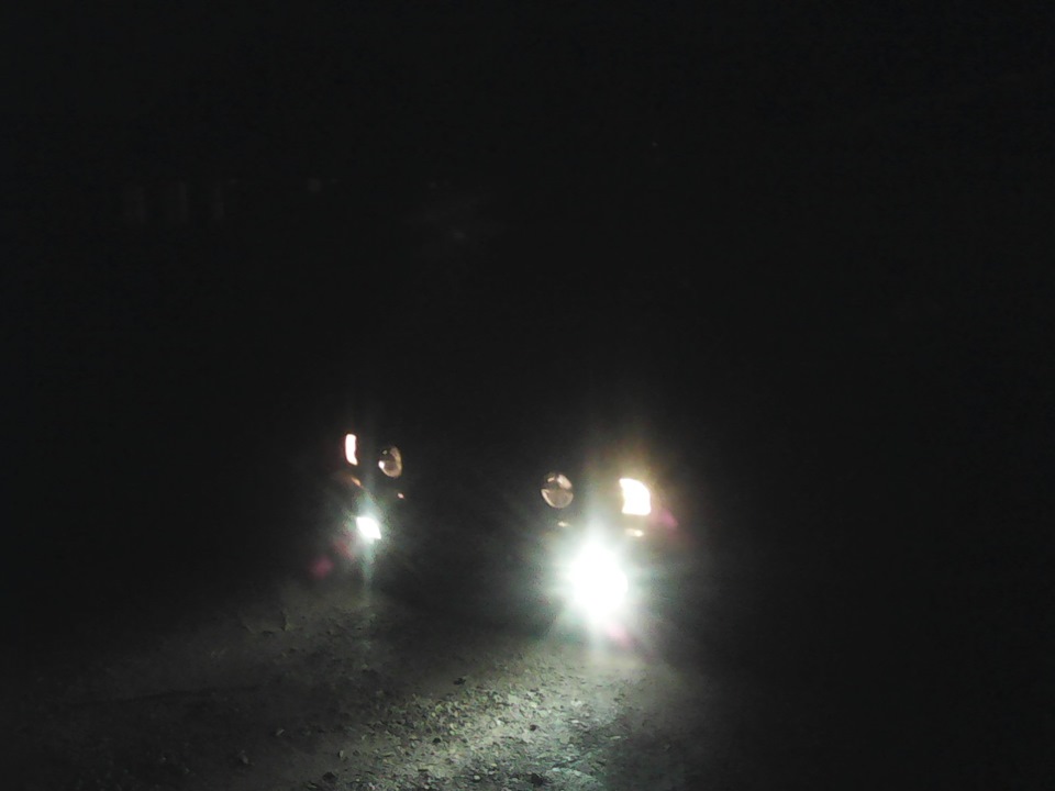 Стоит ли оставлять ходовые при включении габаритов — BMW 5 series (E34 ...