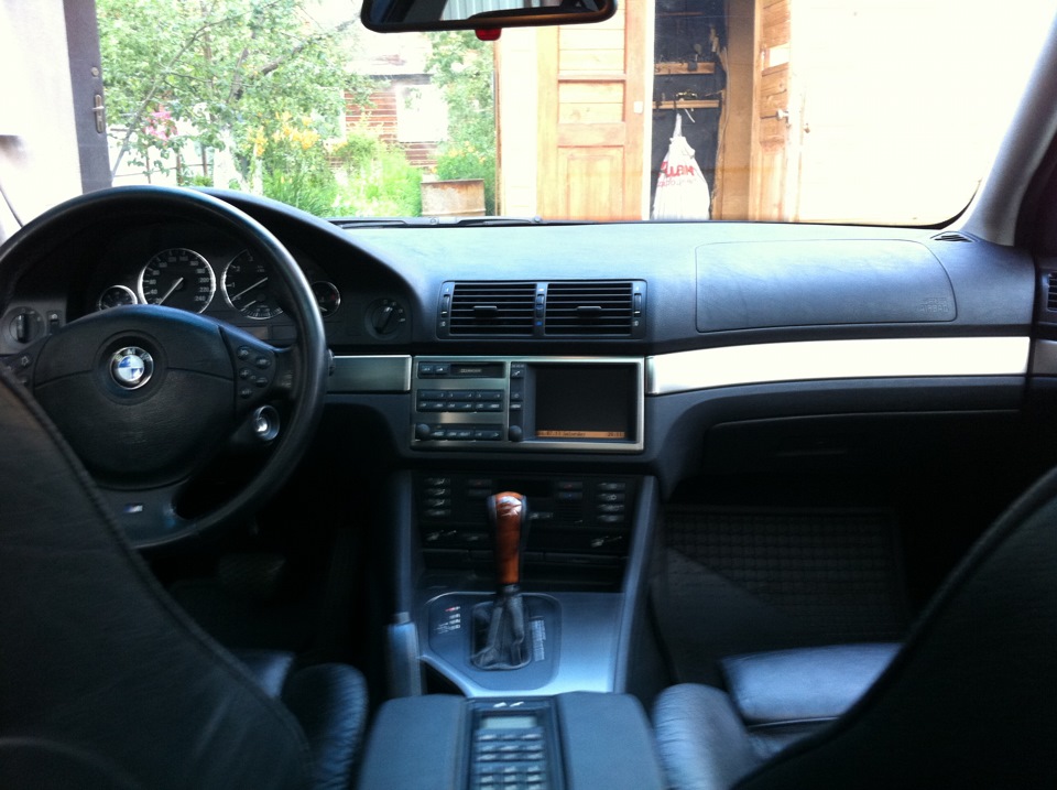 Установка декоративных накладок в салон от м5 — BMW 5 series (E39), 4,4 ...