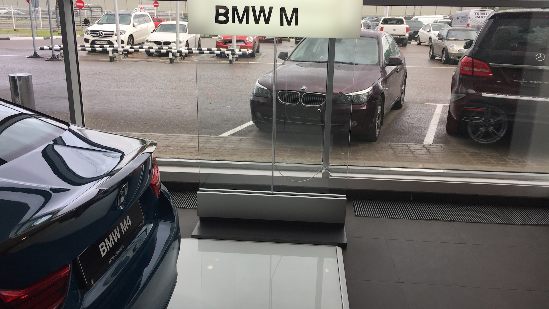 BMW 5 series (E60) 3.0 бензиновый 2009 | 525i xDrive «Транжира» на DRIVE2