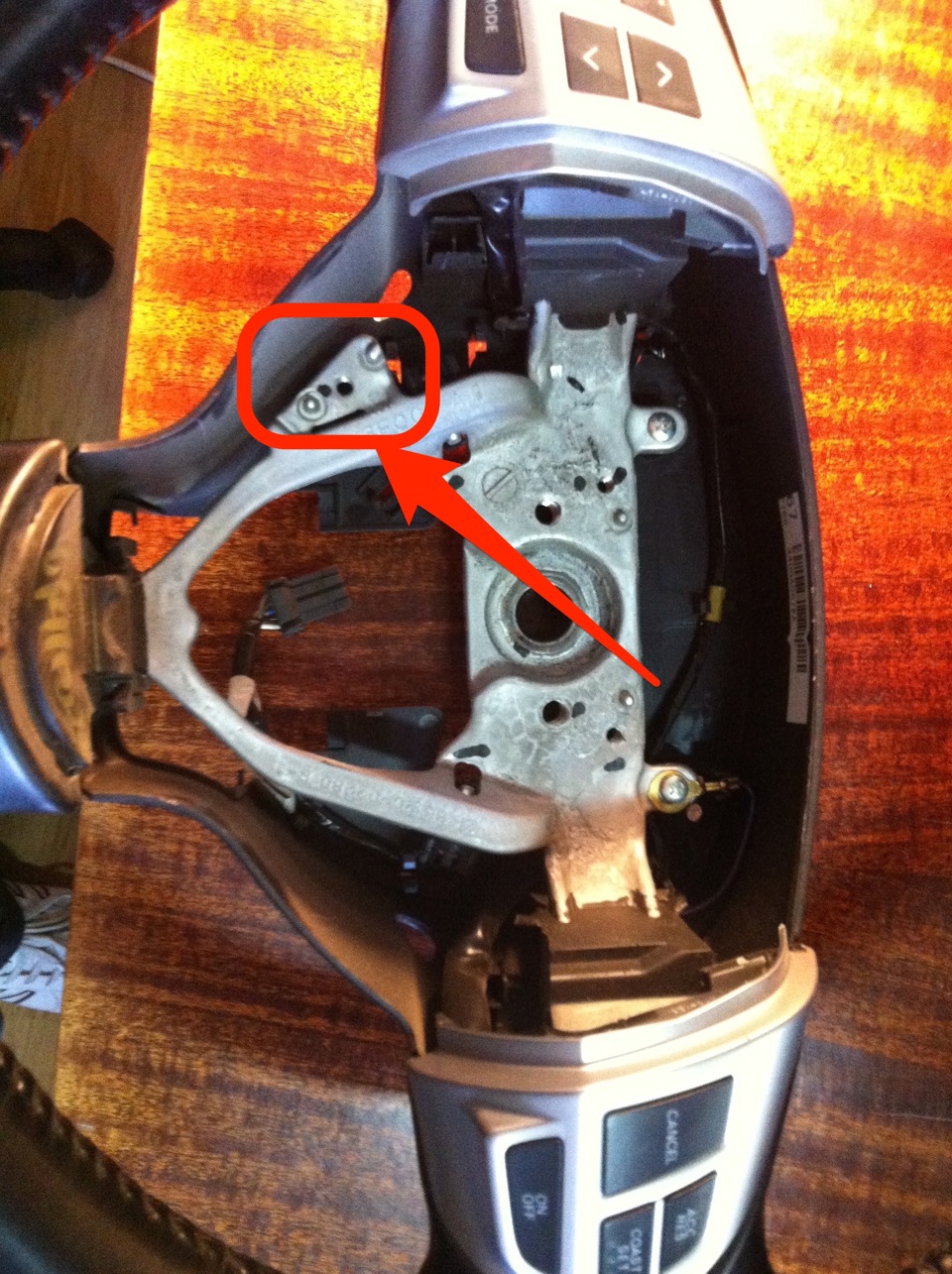 крепление для кнопок блютус — Mitsubishi Lancer X