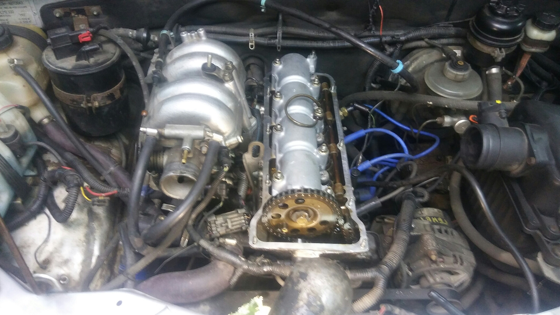 Стучит двигатель нива шевроле. Стучит двигатель нива шевроле. Ремкомплект мотор нива. Снятие двигателя нива шевроле. Стучит двигатель нива шевроле.