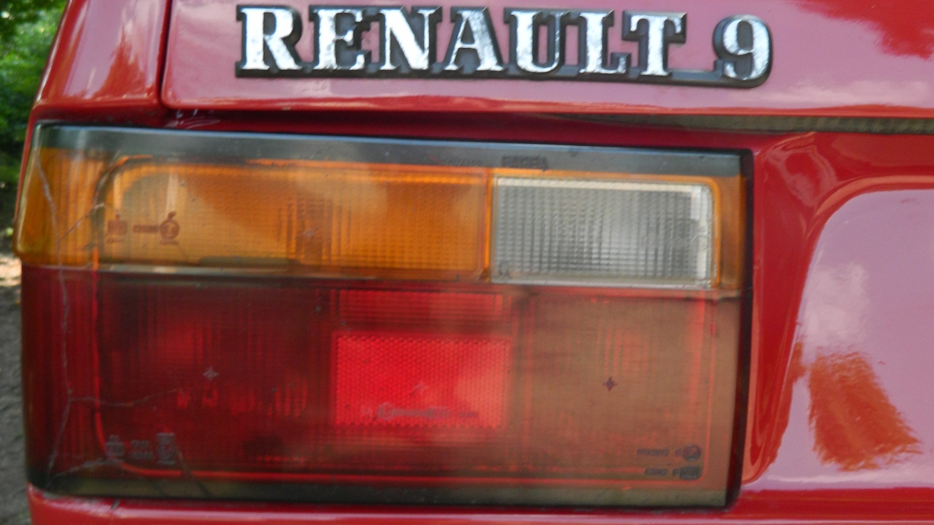 Кулиса Renault 9