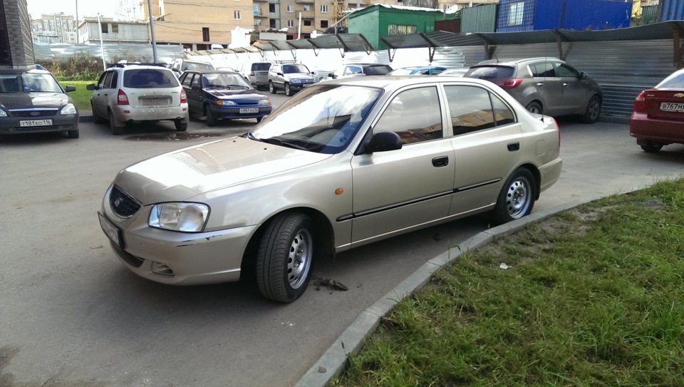 ДТП — Зацепил зеркало заднего вида. — Hyundai Accent (2G), 1,5 л, 2005 ...
