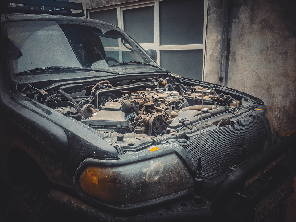 Дождик с грозой обещают… — Mitsubishi Montero Sport (1G)