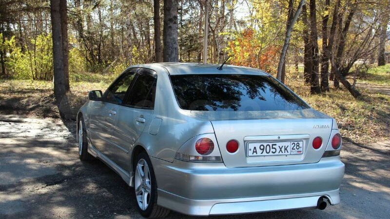 Toyota Altezza 2.0 бензиновый 1998 | SXE10 на DRIVE2