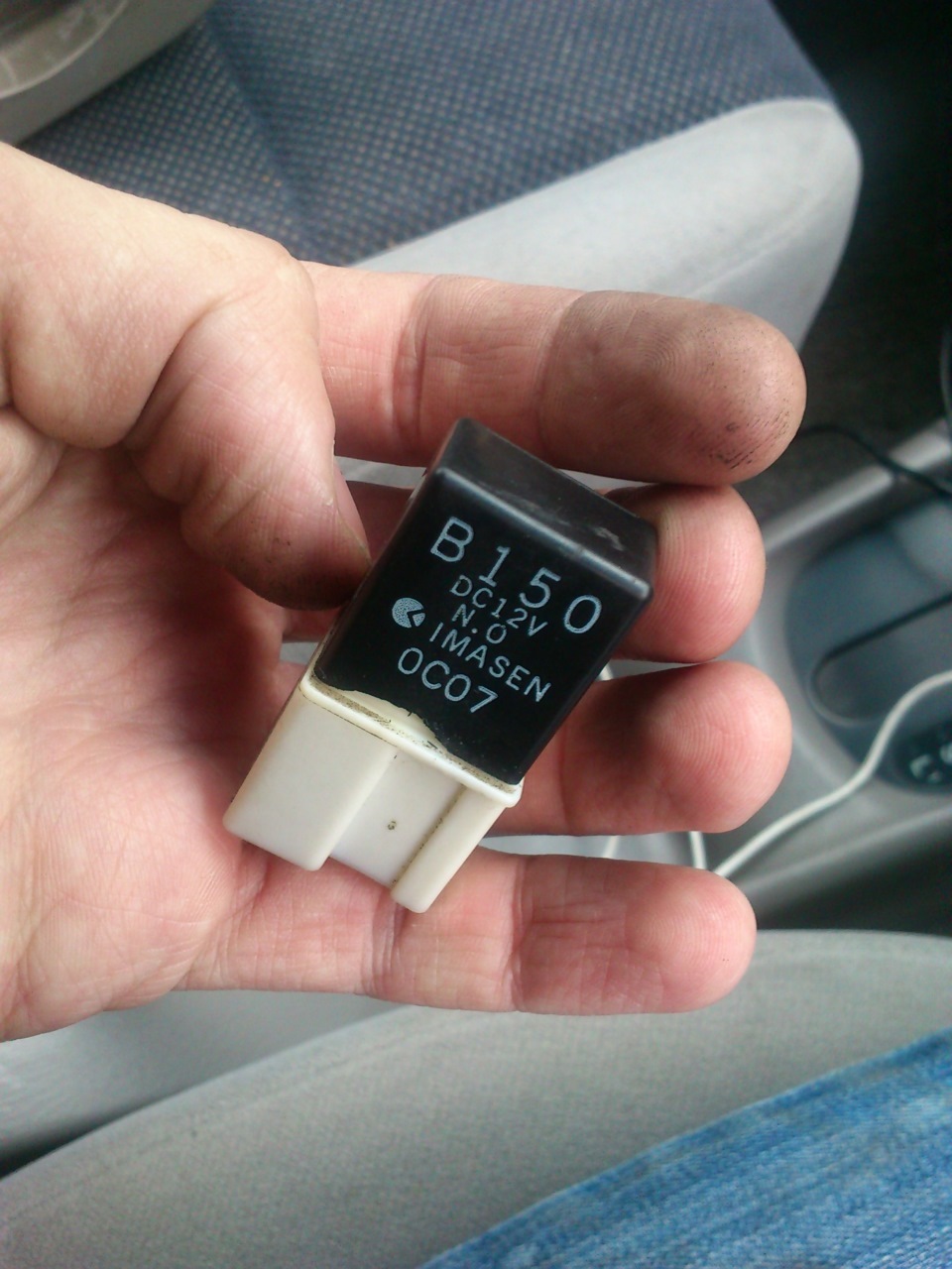 лампа габарита пежо 3008. предохранитель спринтер марино на поворотники. блок зажигания ваз 2107 инжектор. гаснут габаритные огни. схема подключения ходовых огней к габаритам.