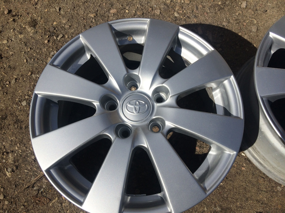 Обновление лкп дисков и новые гайки — Toyota Corolla (140/150), 1,6 л ...