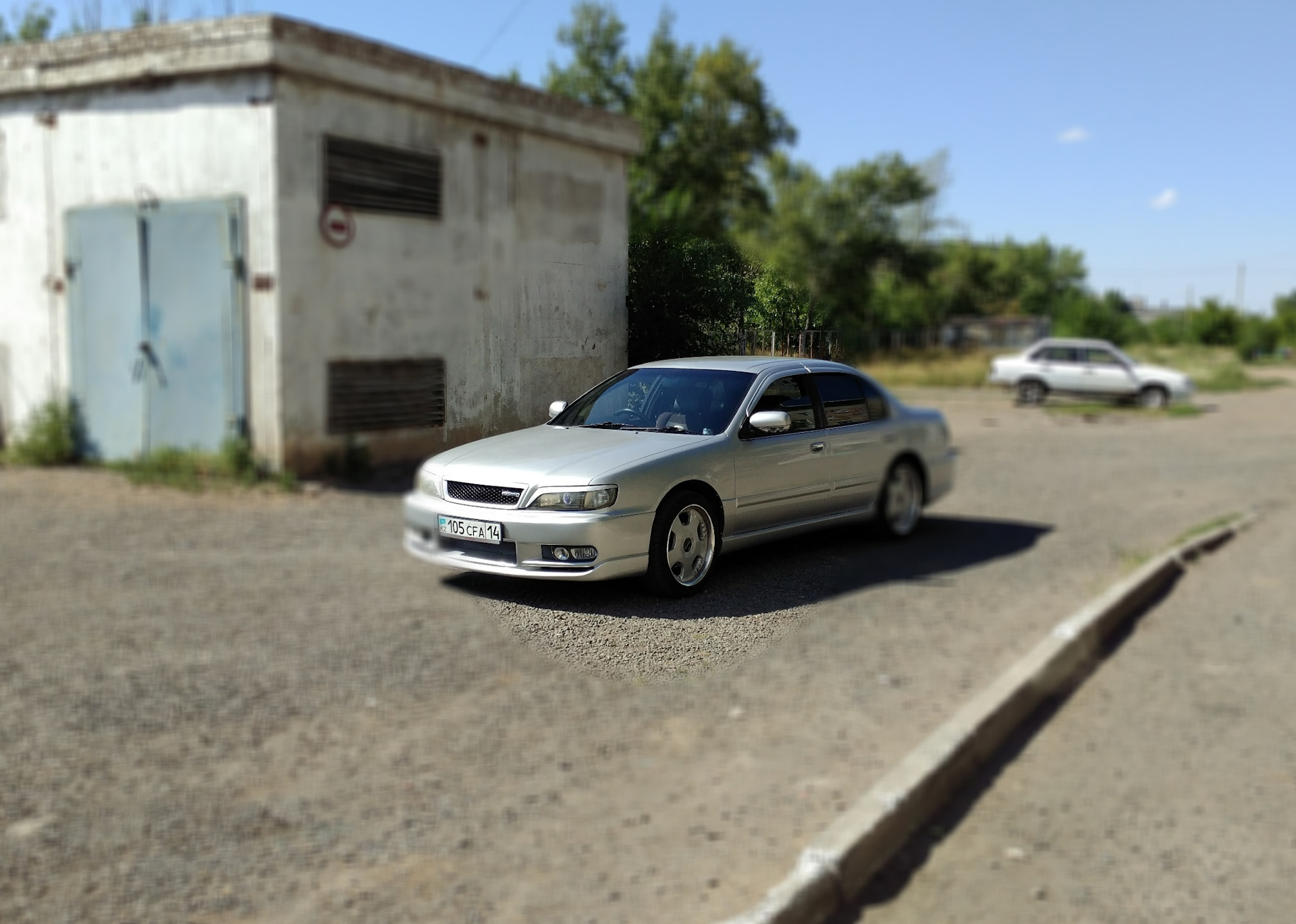 Расход nissan cefiro 2. Ниссан цефиро а32 1998 года. Цефиро 1998. Холодно ниссан цефиро. Nissan cefiro 1997 2.