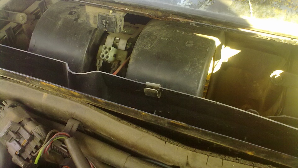 Устранения шума при включении обдува печки ч.1 — Opel Omega A, 2 л ...