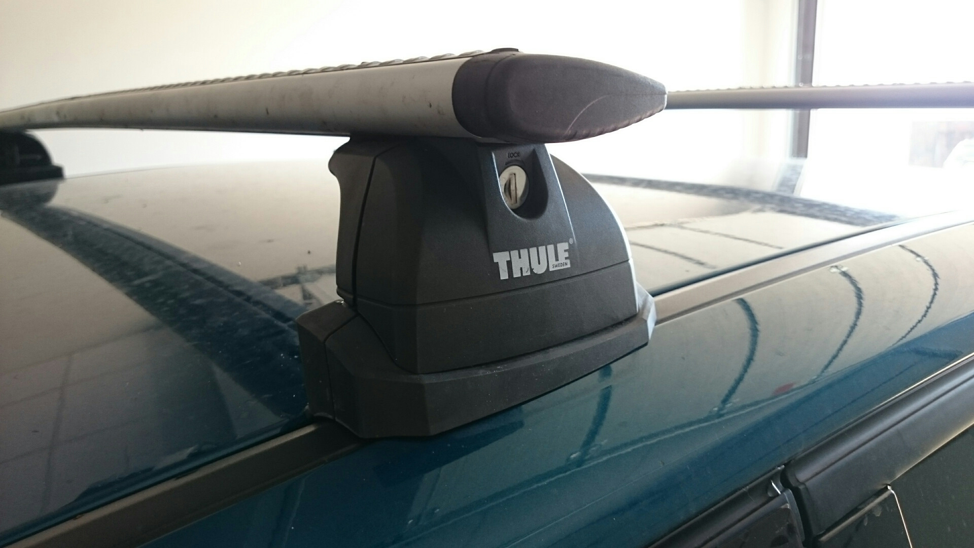 установка thule на гладкую крышу