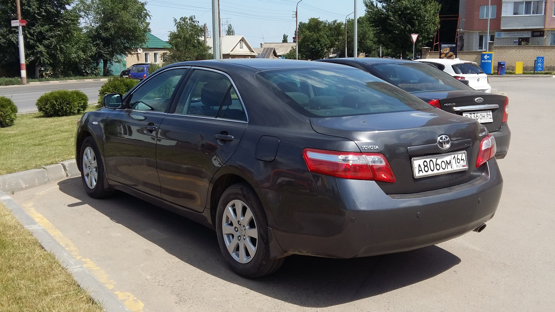 Toyota Camry (XV40) 2.4 бензиновый 2008 | парящая над дорогой на DRIVE2