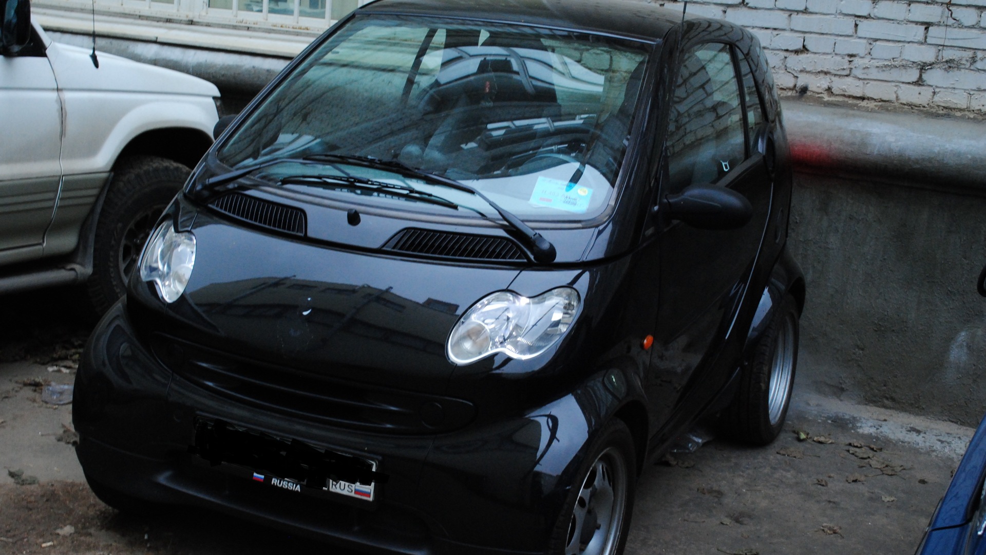 Smart fortwo (1G) 0.7 бензиновый 2003 | !!!Занос <~ 1,5 метра ~> на DRIVE2