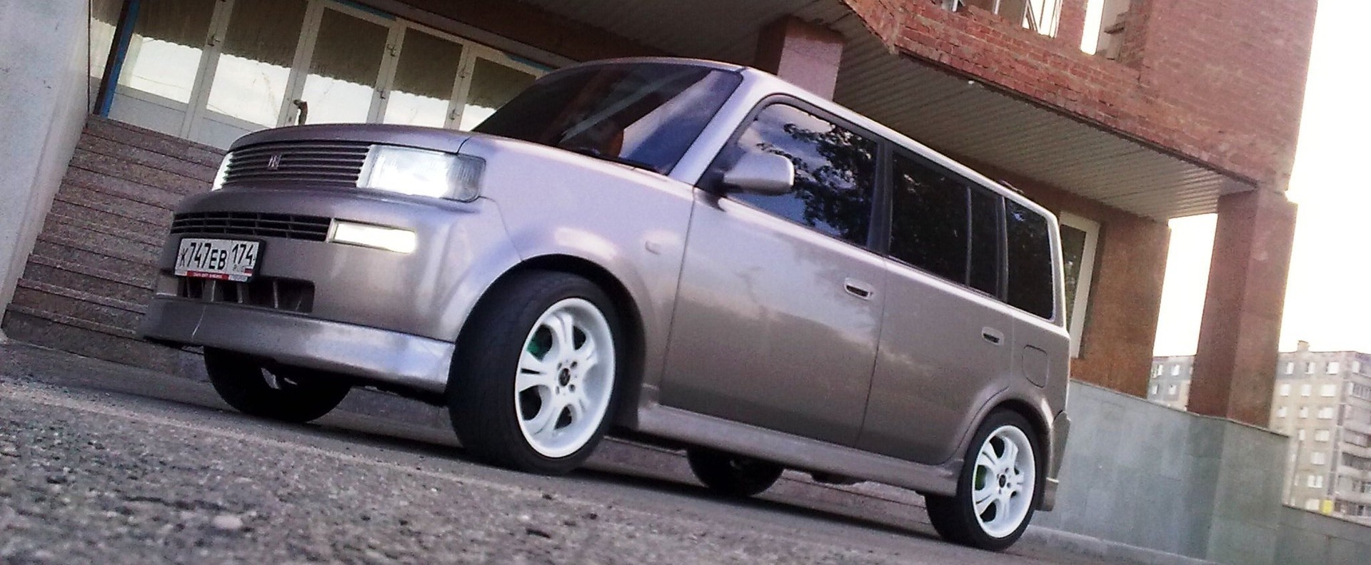 S Toyota bB 15 2000 