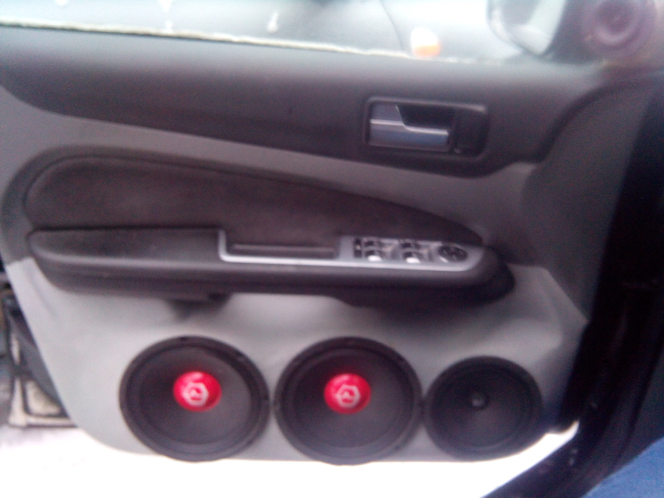 бюджетный фронт в полном составе — Ford Focus II Sedan, 1,8 л, 2008 ...