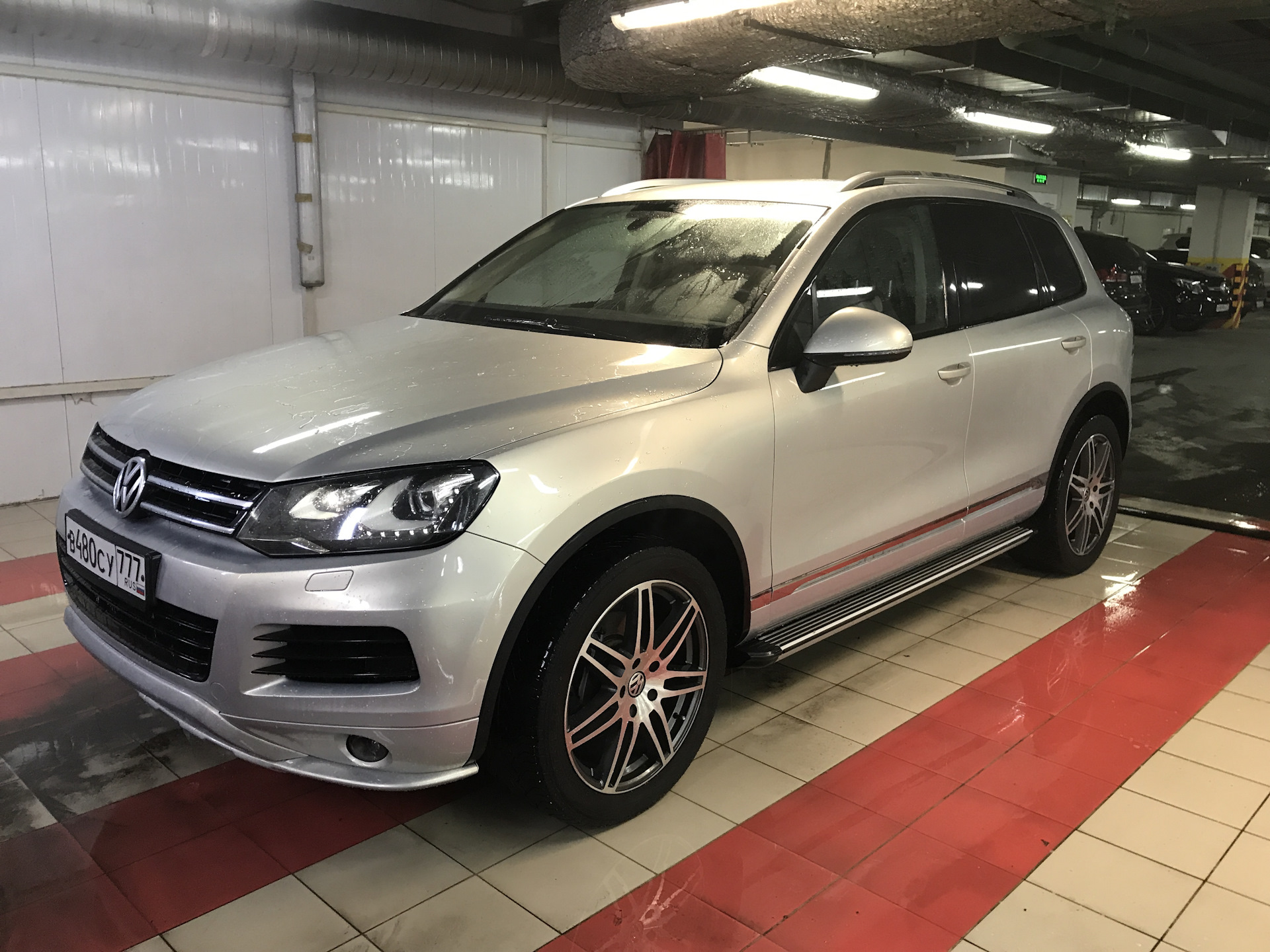 Volkswagen Touareg 2013 r line