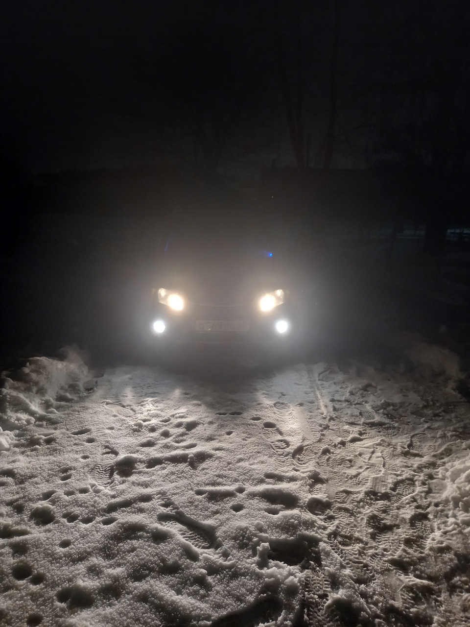 ПТФ и обогрев боковых зеркал — LADA Гранта лифтбек, 1,6 л., 2018 года ...