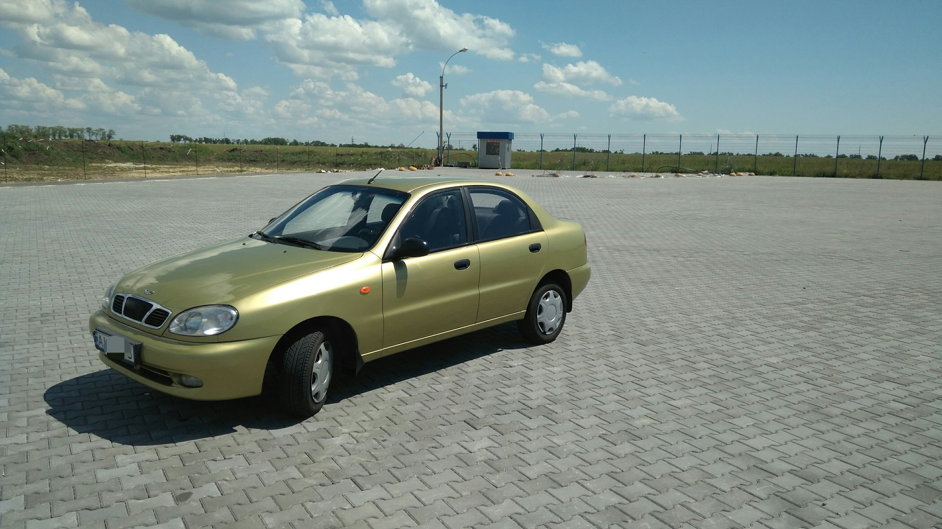 Daewoo Lanos 1.6 бензиновый 2007 | Зелёный цвет)) на DRIVE2